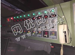 出售一台08年3.2m门幅无锡飞达定型机，有9节烘房