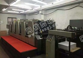 出售一台02年日本小森L428印刷机