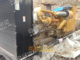 出售1台720kw进口卡特341柴油发电机