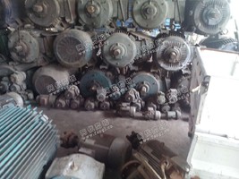 出售6台132kw-4电机，8成新