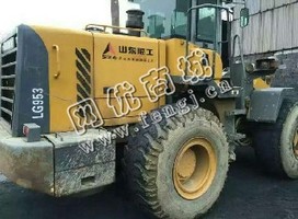 出售一台11年临工953挖掘机