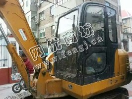 出售一台10年雷沃65挖掘机
