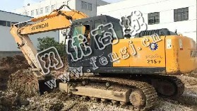 出售一台09年现代215-7挖掘机