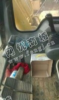 出售一台02年小松220-6挖掘机