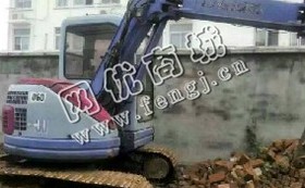 出售一台原装进口小松50U挖掘机