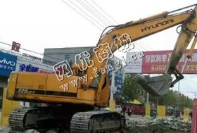 出售一台07年现代225-7挖掘机