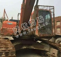 出售一台11年大宇300-7挖掘机
