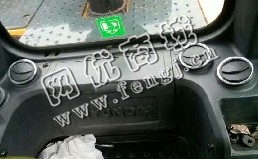 出售一台12年现代385挖掘机