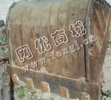 出售一台07年现代225-7挖掘机