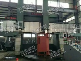 出售1台dvt500*31/32数控双柱的立式车床