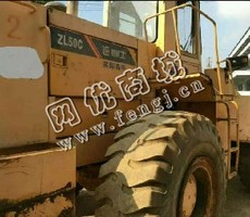 出售一台11年山工652装载机