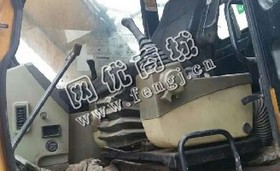 出售一台现代265挖掘机