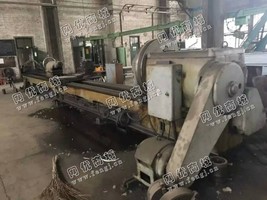 出售1台c650*8米车床