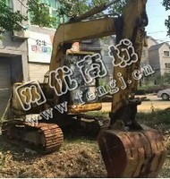 出售一台06年小松60-7挖掘机