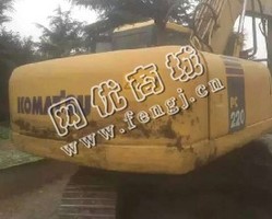出售一台06年小松220-7挖掘机