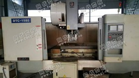 出售1580立式加工设备