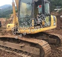出售一台07年小松200-7挖掘机