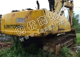 出售一台住友350A3挖掘机