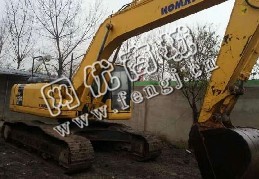 出售一台07年小松220-7挖掘机