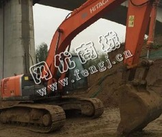 出售一台10年日立200-3挖掘机