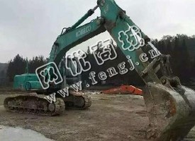 出售一台原装进口神钢200-6E挖掘机