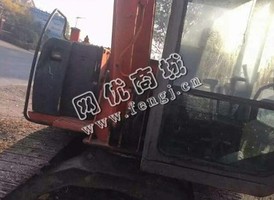 出售一台09年日立70挖掘机