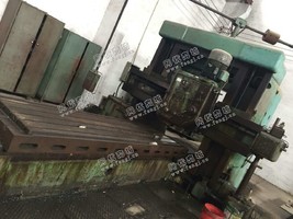 出售1台北京1*3米龙门铣床