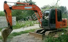 出售一台原装进口日立ZX60挖掘机