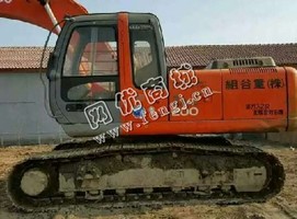 出售一台原装进口日立ZX200挖掘机