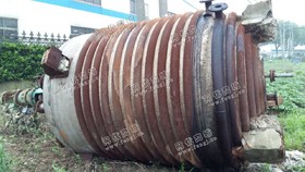 出售1台3000L内盘管电加热反应锅