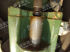 出售1台沙市二机床厂4214绗磨机