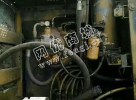 出售一台原装进口卡特320B挖掘机