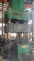 出售1台Y32-500吨压力机