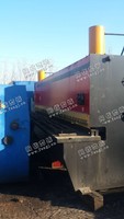 出售1台二手上海沃德精机6mm*6米剪板机