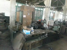 出售二手1.58*800单面铣一台