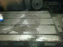 出售二手1.58*800单面铣一台