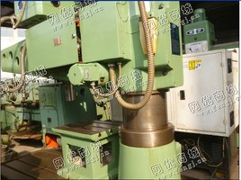 出售1台二手z3050中捷摇臂钻床