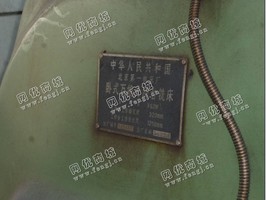 出售1台二手的x62w卧式升降台铣床