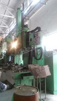 出售1台俄罗斯1.6米的立式车床