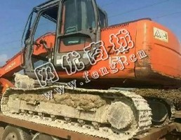 出售一台14年日立ZX120挖掘机