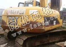 出售一台04年卡特320CL挖掘机