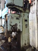 出售二手大河Z5135·A立式钻床一台