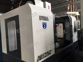 出售1台二手安徽产的dm5226c加工设备
