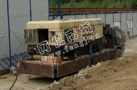 出售03年英格索兰750空压机