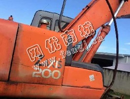 出售一台04年日立200-6挖掘机