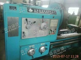 出售1台5米安阳CW61125B车床
