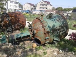 低价出售二手1000L搪瓷反应釜