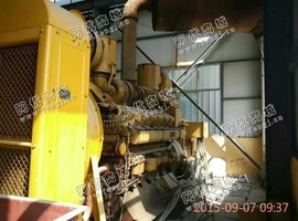 出售1台700kw济柴12v190发电机组