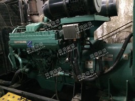 出售6160潍柴300千瓦柴油发电机组
