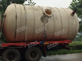 出售五十立方卧式胶罐一个